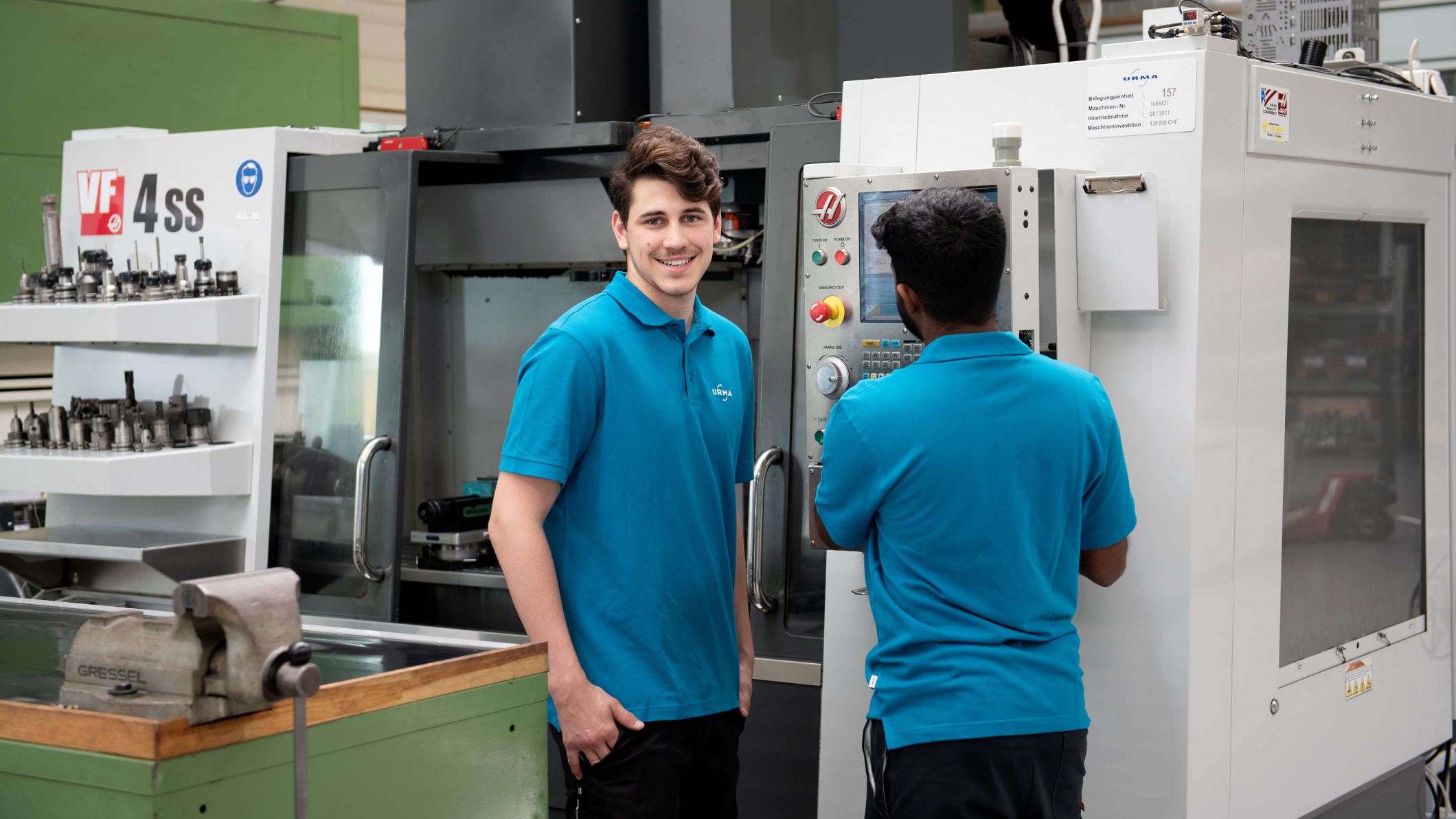 Lehrstelle URMA - Schweiz - Switzerland - Suisse - Suiza - Werkzeugbau - Maschinenbau - Reibwerkzeug - Bohren - Ausdrehen - Reiben - Präzisionswerkzeuge - Werkzeugsysteme - Tool Systems - Tool manufacturers - Reaming - Drilling -  Boring System - Production d'outils de Précision - Systèmes d'outils - Fabricants d'outils - Outil d’alésage - Alésage - Foreurs - Usinage - Fabricación de herramientas - Ingeniería mecánica - Impresión 3D de metales - Herramientas