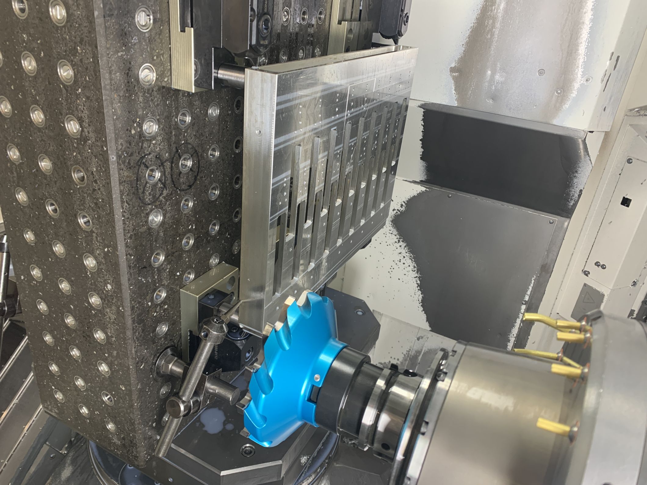 MX Diamond: Trägerplatine komplexe Bearbeitungssituation