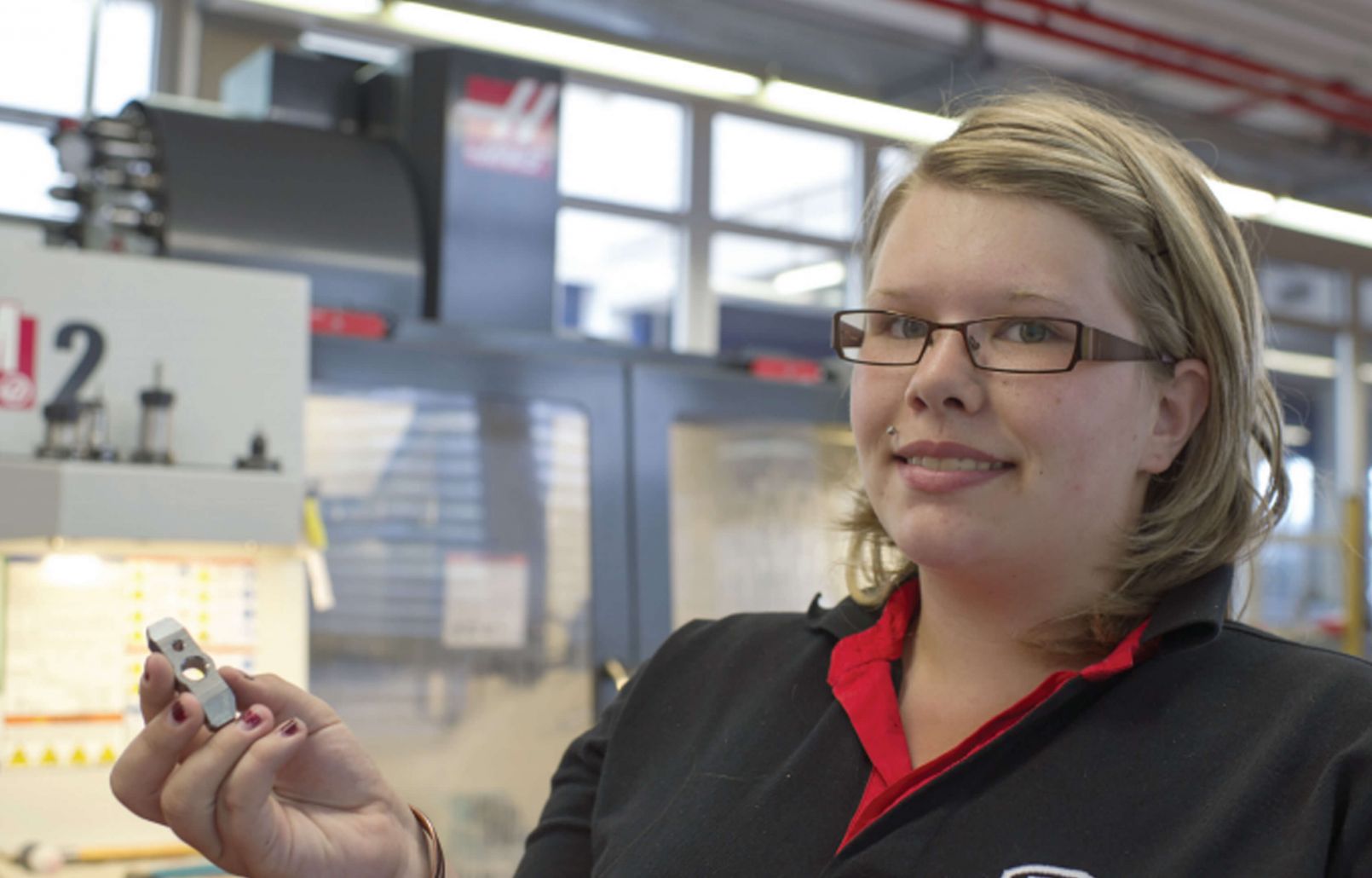 URMA - Schweiz - Switzerland - Suisse - Suiza - Werkzeugbau - Maschinenbau - Reibwerkzeug - Bohren - Ausdrehen - Reiben - Präzisionswerkzeuge - Werkzeugsysteme - Tool Systems - Tool manufacturers - Reaming - Drilling -  Boring System - Production d'outils de Précision - Systèmes d'outils - Fabricants d'outils - Outil d’alésage - Alésage - Foreurs - Usinage - Fabricación de herramientas - Ingeniería mecánica - Impresión 3D de metales - Herramientas