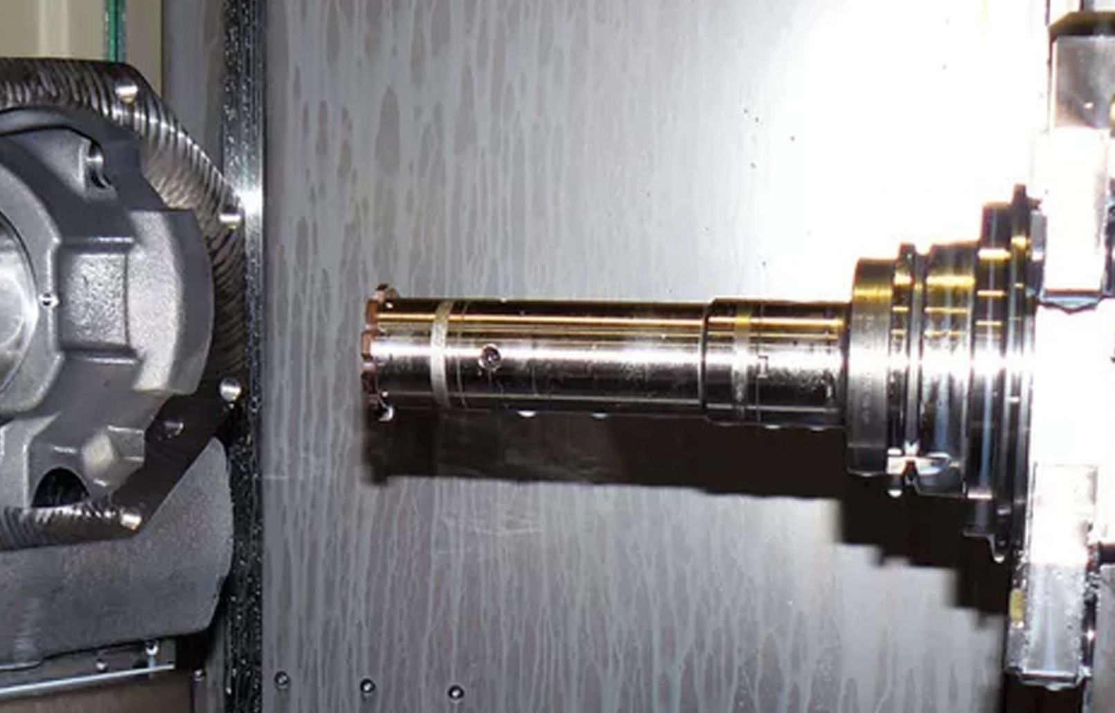 URMA - Schweiz - Switzerland - Suisse - Suiza - Werkzeugbau - Maschinenbau - Reibwerkzeug - Bohren - Ausdrehen - Reiben - Präzisionswerkzeuge - Werkzeugsysteme - Tool Systems - Tool manufacturers - Reaming - Drilling -  Boring System - Production d'outils de Précision - Systèmes d'outils - Fabricants d'outils - Outil d’alésage - Alésage - Foreurs - Usinage - Fabricación de herramientas - Ingeniería mecánica - Impresión 3D de metales - Herramientas