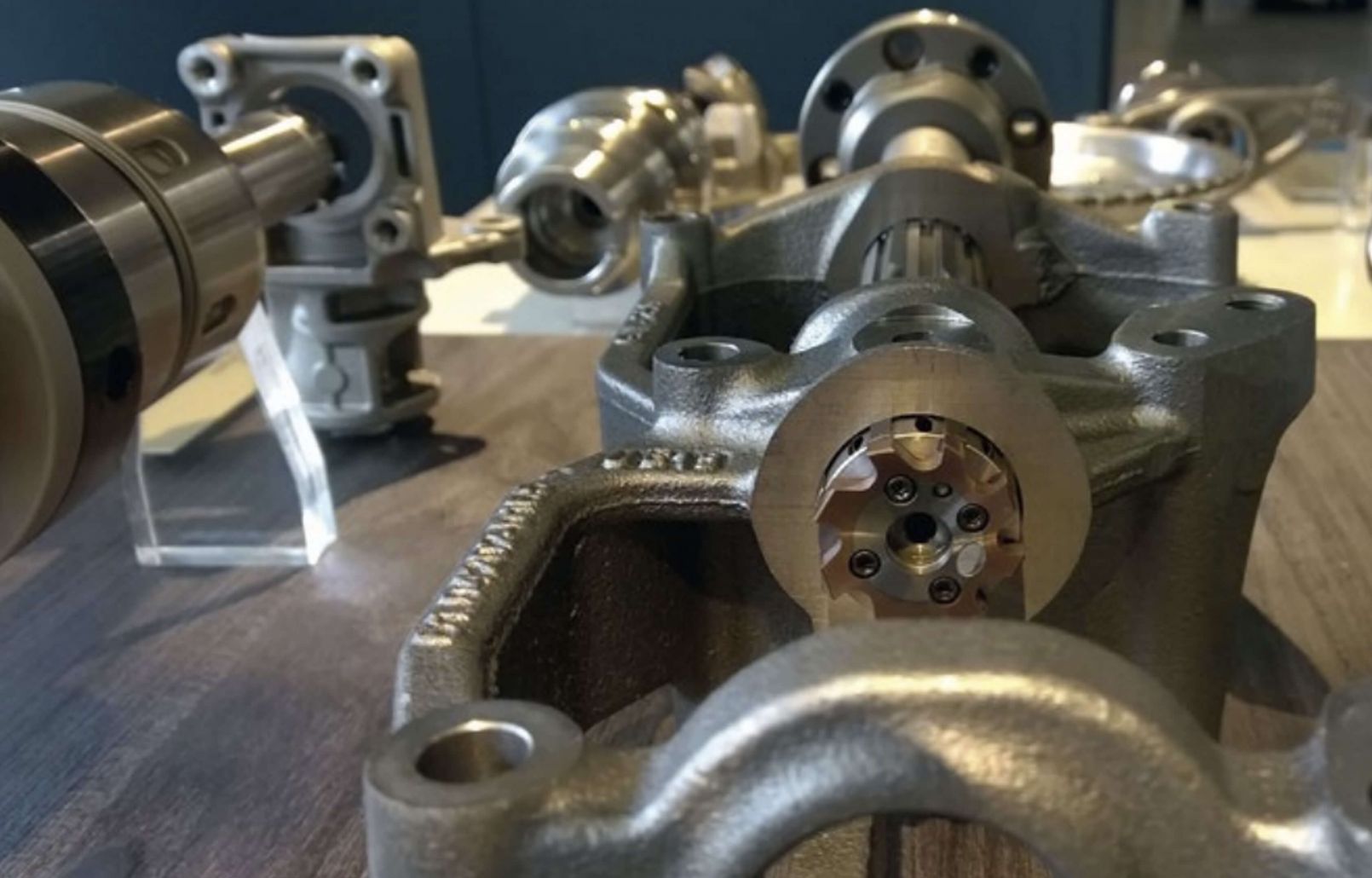 URMA - Schweiz - Switzerland - Suisse - Suiza - Werkzeugbau - Maschinenbau - Reibwerkzeug - Bohren - Ausdrehen - Reiben - Präzisionswerkzeuge - Werkzeugsysteme - Tool Systems - Tool manufacturers - Reaming - Drilling -  Boring System - Production d'outils de Précision - Systèmes d'outils - Fabricants d'outils - Outil d’alésage - Alésage - Foreurs - Usinage - Fabricación de herramientas - Ingeniería mecánica - Impresión 3D de metales - Herramientas